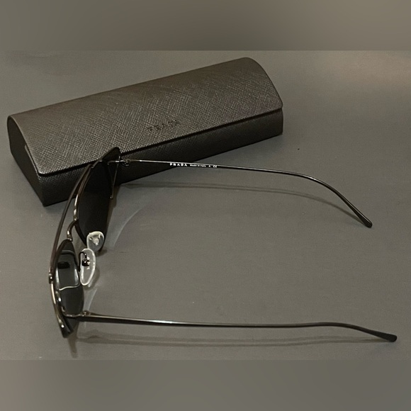 PRADA SPORT WOMEN’S CAT EYE SUNGLASSES SPR 63U (1AB-5SO) BLACK NWOT - Picture 2 of 5